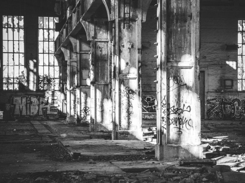 indoors-shot-old-abandoned-facility-suburban-city-min